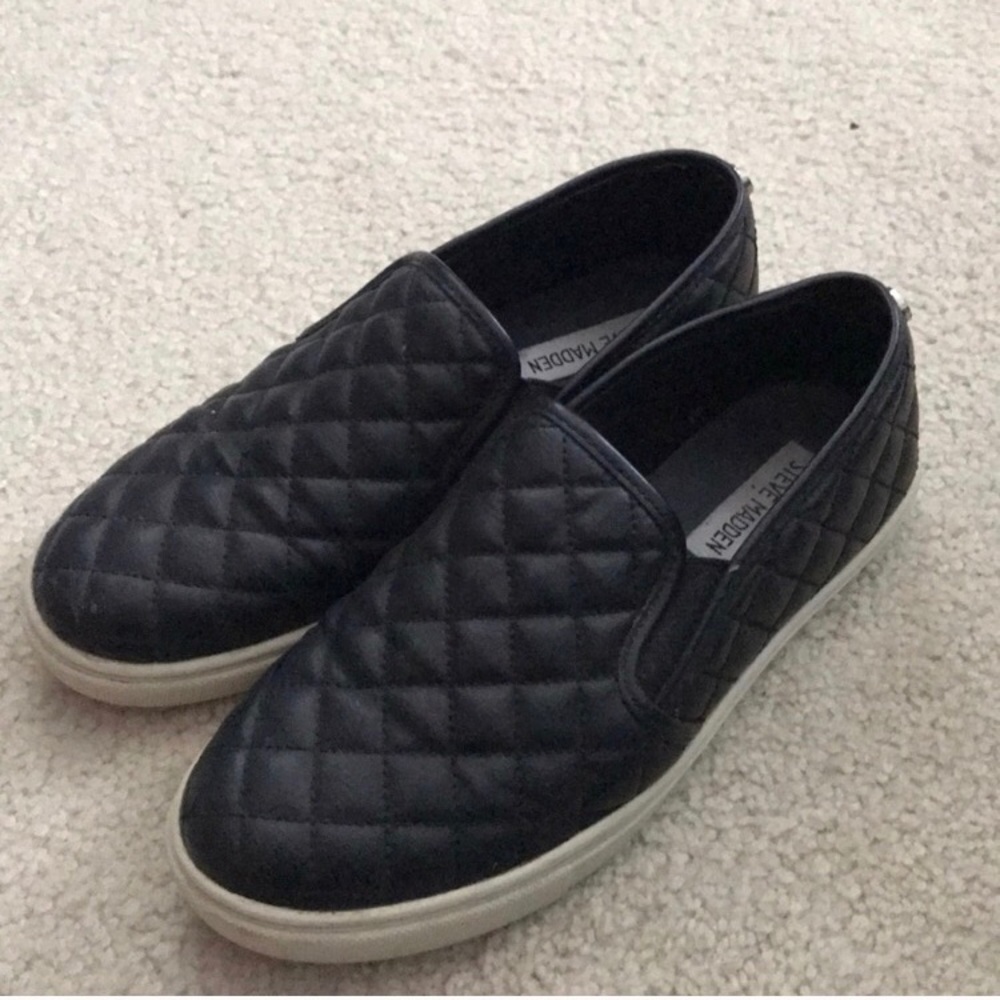 Steve Madden sneakers size 7